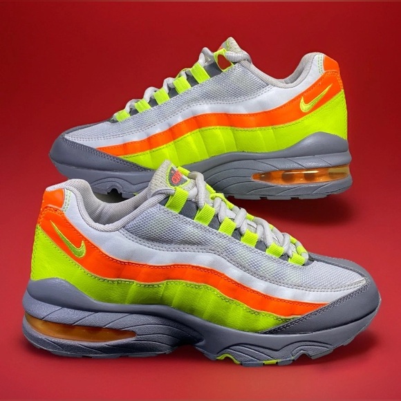🏵️US 7- Nike Air Max '95 “Low Vast Grey Volt" Women Sneakers CZ0910-001 Y5.5 NEW - Picture 1 of 16